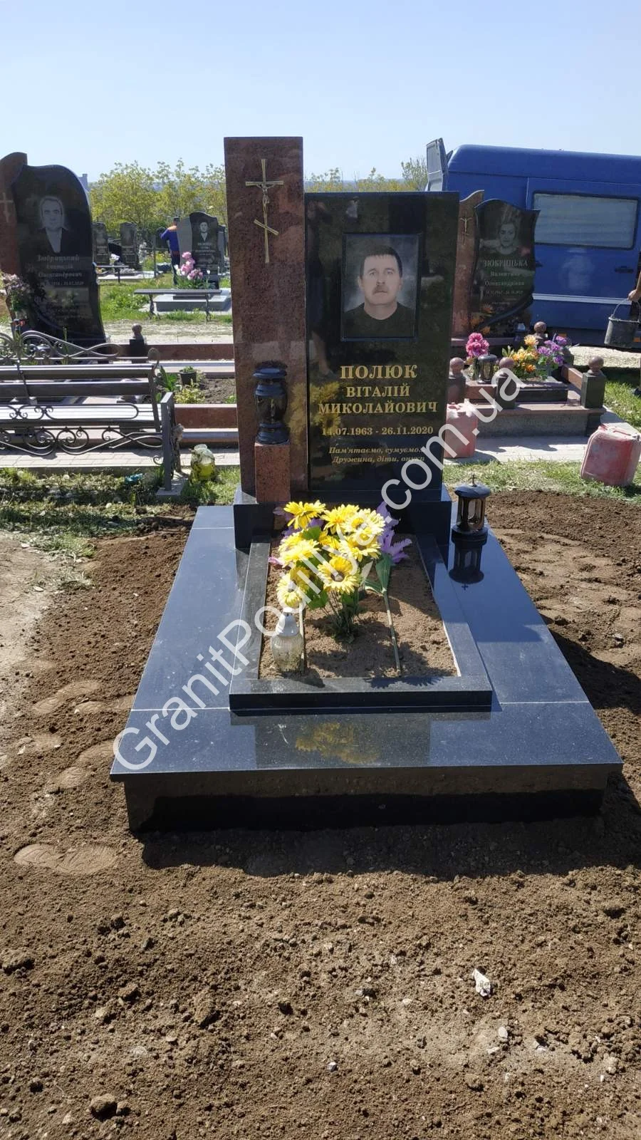 Подвійний пам'ятник з граніту - Кам'янець-Подільський | GranitPodillya